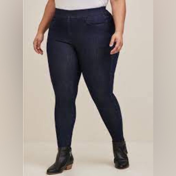 Torrid Lean Jean Skinny Super Soft High-Rise Jean - Picture 1 of 13